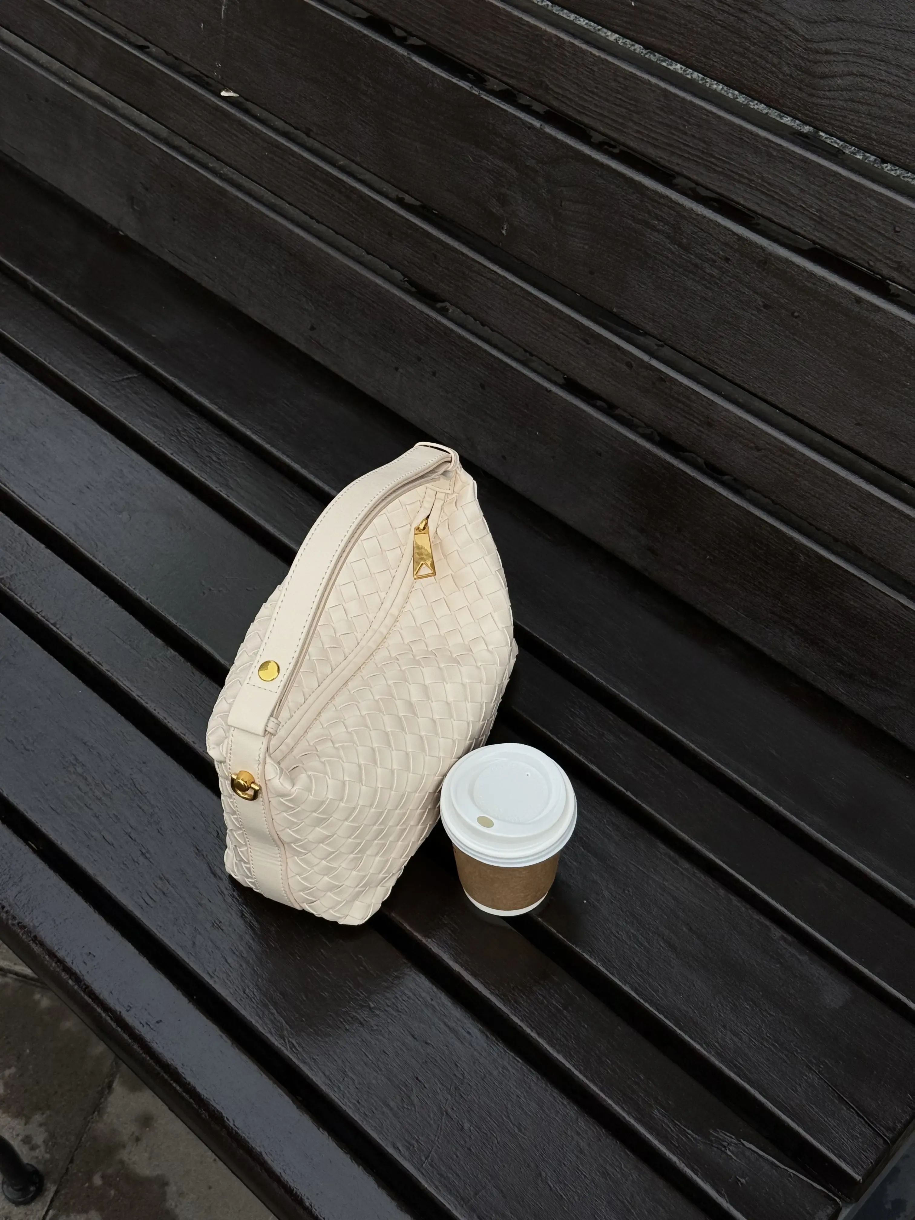 FLORA BAG MILK